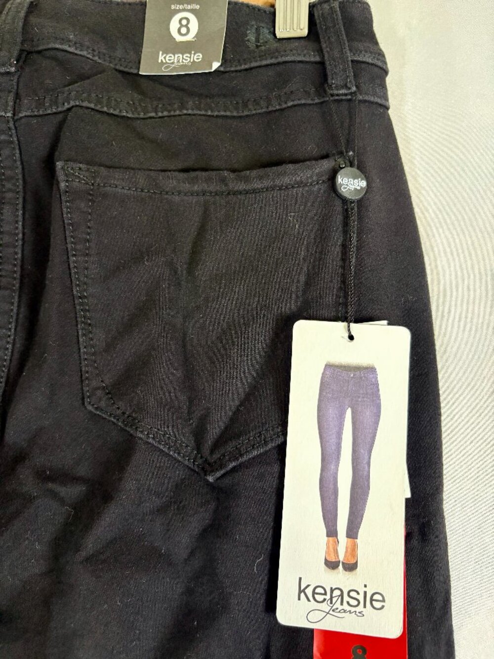 NWT Kensie Jeans Women's Black Skinny Jeans Size 8 Stretch Denim